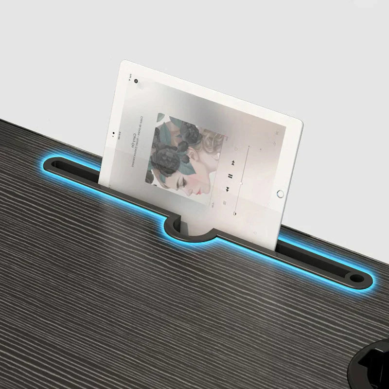 Folding laptop desk